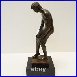 Statue Athlete Sexy Art Deco Style Art Nouveau Style Bronze Signed Sculpture